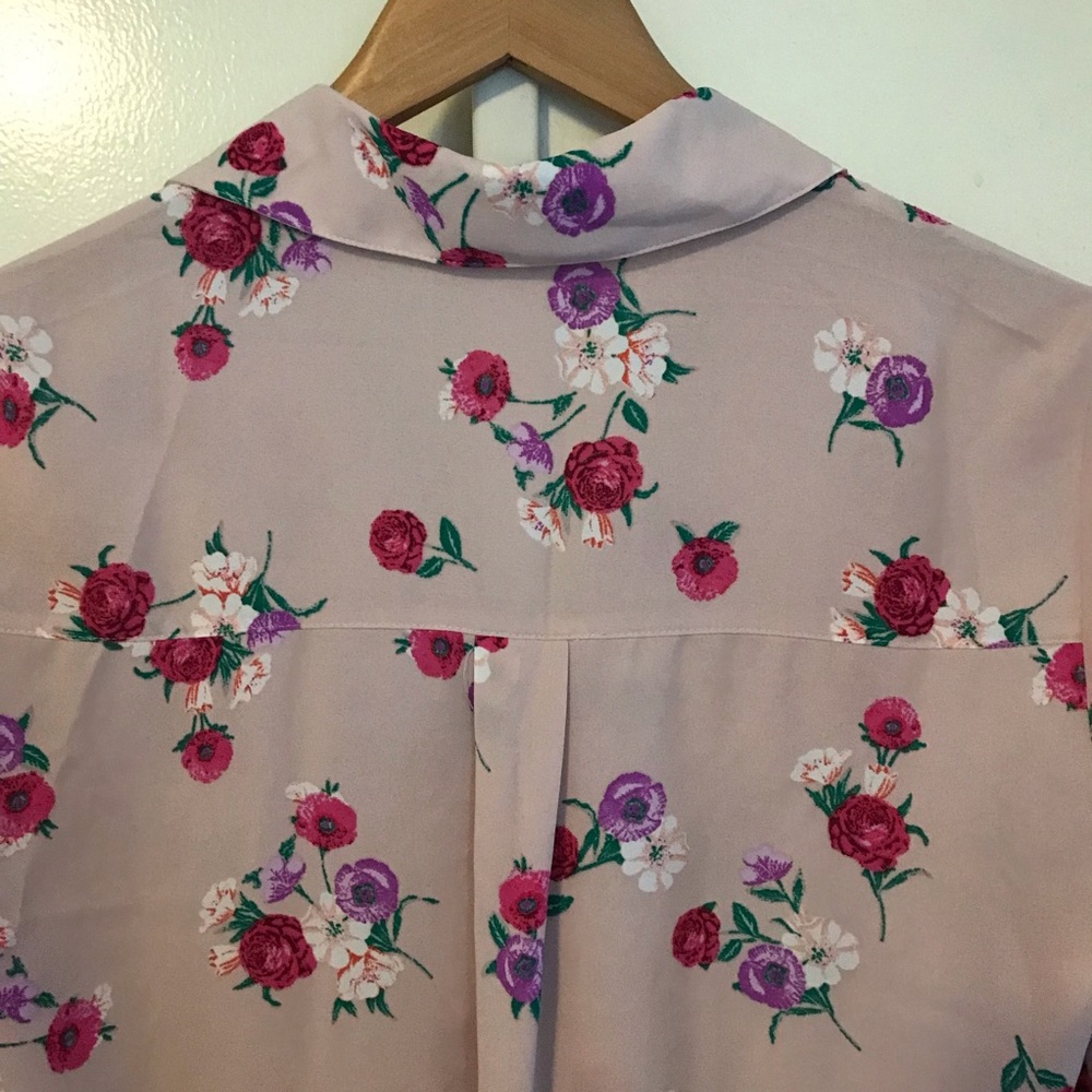 Express Balloon Sleeves Floral Blouse View 5